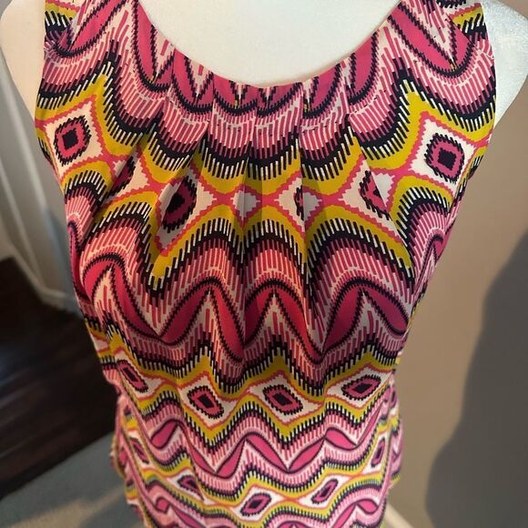 Tory Burch sleeveless silk blouse in geometric print. - Picture 3 of 6